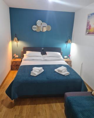 INCHY ACCOMMODATION - in the center of Diocletian's Palace
