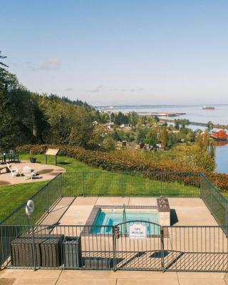 Astoria Crest Hotel