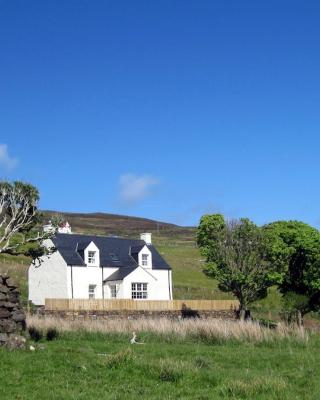 Charming Isle of Skye Holiday Cottage, Glendale