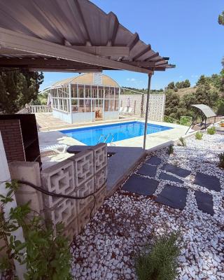 Luxury Villa con piscina y tenis privados