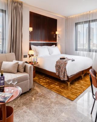 Fiori 41-By Adam Hotels