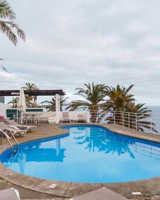 Vila da Falésia-With Pool and views