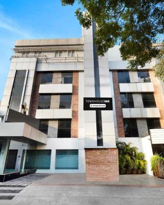 Super Townhouse Oak Kodambakkam Formerly Cine City