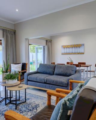 Out of Bounds Self-Catering Lodge