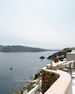Nano Oia Canaves