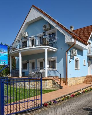 Kék Lagúna Vendégház