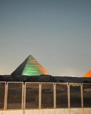 Mystic - Pyramids Inn