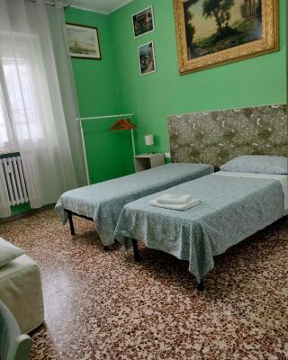 Mini Room Pero