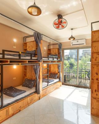 Hanoi Central Pod