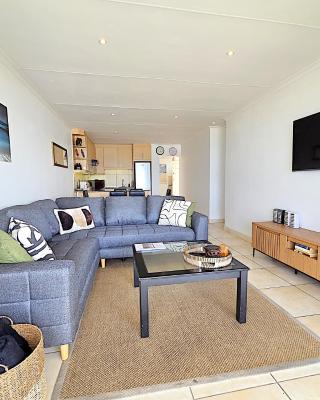 SummerSeas #47 - Top floor sea view apartment