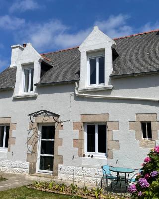 Charmante maison rénovée Proche plage,port,clos