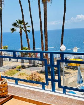 Private apartment with stunning ocean views and sunset.