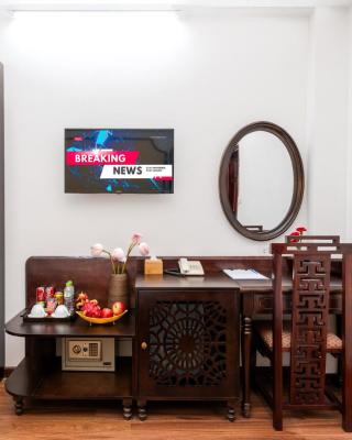 Little Hanoi Hotel