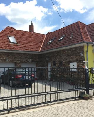 Csikós Apartman