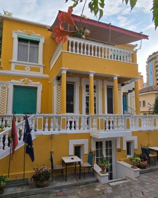 HOTEL VILA 15 - CENTER