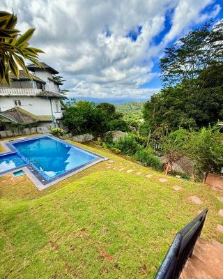 Kandyan View Holiday Bungalow free pickup from kandy