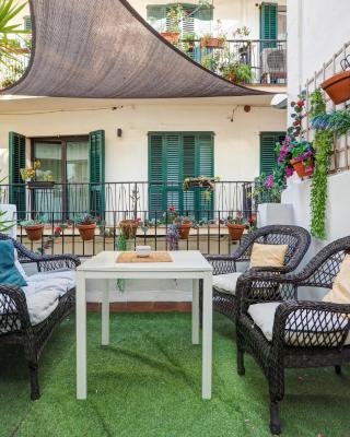 Charming Patio by Hello Homes Sitges