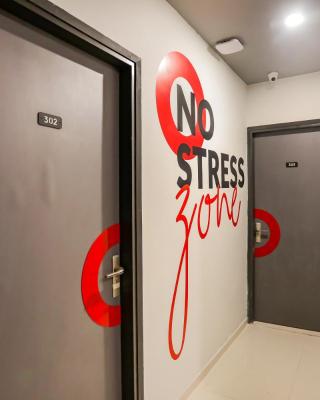 Super Collection O Le Noida Hotel Near Sector 76 Metro Station