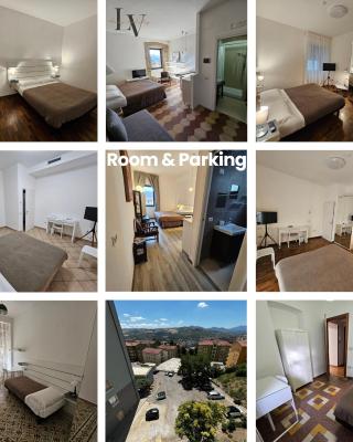 ROOM & PARKING in Centro Città con Parcheggio Privato e WIFI