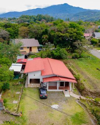 Noelle’s House - Alto Boquete, a natural place to enjoy.