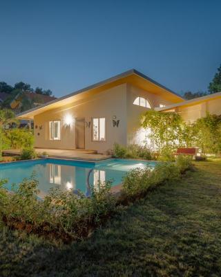 SaffronStays Roselle, Malavli - pet-friendly pool villa with modern interiors