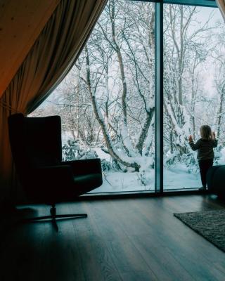 Holmen Husky Lodge