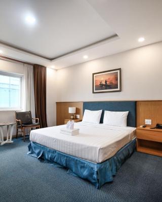 Sunshine Airport Hotel