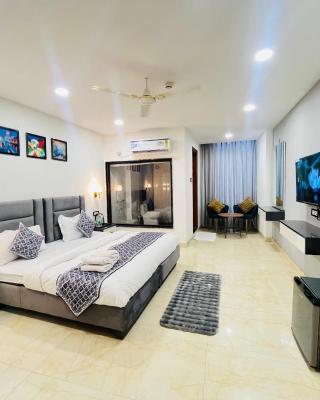 Roomshala 183 Hotel Aroma Chattarpur
