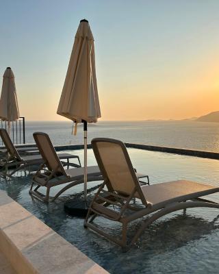 Lyxos Hotel