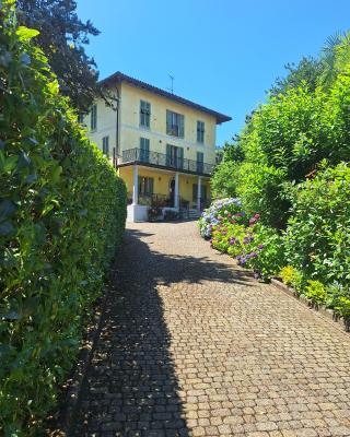 La Camelia, la nostra tripla con vista lago, al secondo piano della Villa Isabella