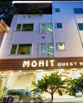 The Mohit Guest House - New Delhi Railway Station - Paharganj