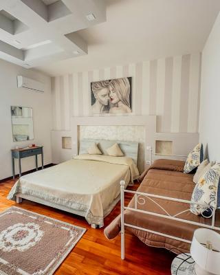 B&B by Family L&G