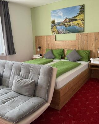 Hotel Pension Schwansee