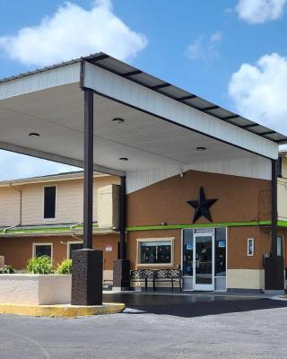 Rodeway Inn San Antonio Lackland AFB - SeaWorld