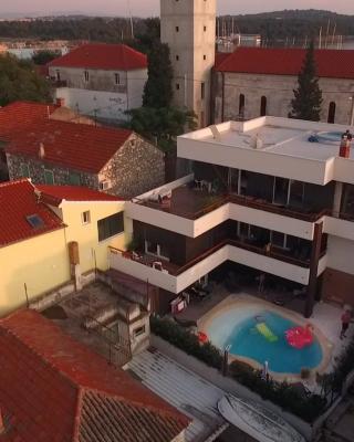 BASIC MANSION Šibenik