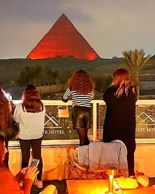 PYRAMIDS & SPHINX GATE HOTEL front view