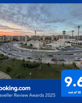 Luxury Inn: 3BR Amazing View in Madinaty B6