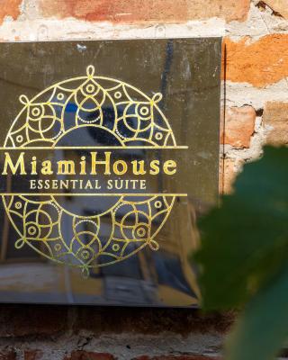 MiamiHouse Essential Suite