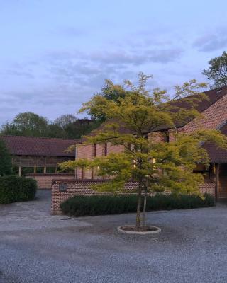 Domaine du Bois d'Hez - Corporate Privative Hotel