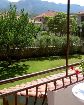 S1 - Double room with private ensuite bathroom in Jelsa on Hvar