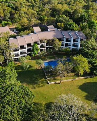 Grand Tamarind Lake