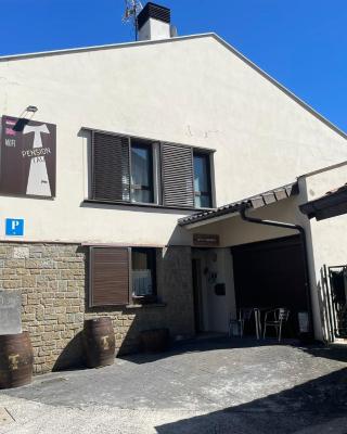 Casa Tau