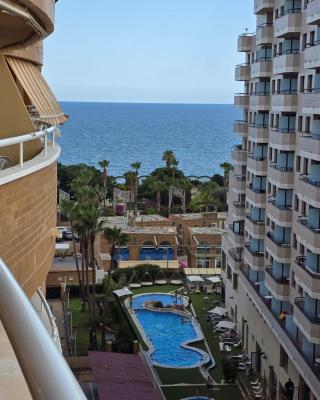 Apartamento bahia park 1a linea " Magic world "