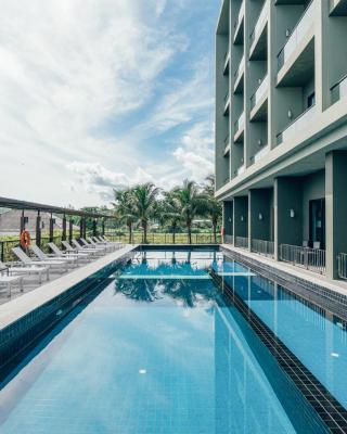 Sugar Marina Hotel -AVIATOR- Phuket Airport