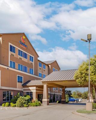 Comfort Suites Waco North - Near University Area
