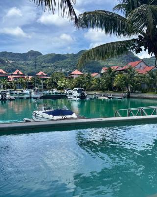 Pearl Horizon Villas Eden Island
