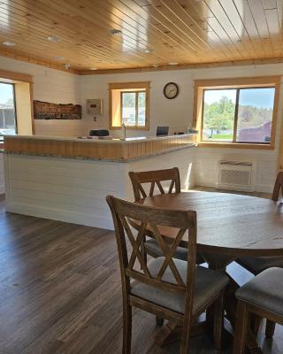 Otter Creek Inn