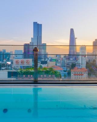 Winsuites Saigon Hotel