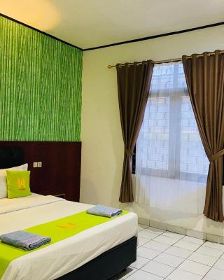 Hotel Huswah Airport
