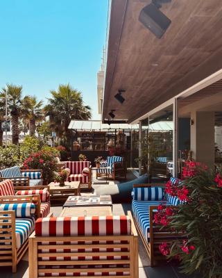 MARITTIMO Riccione - Hotel Clipper FRONTE MARE